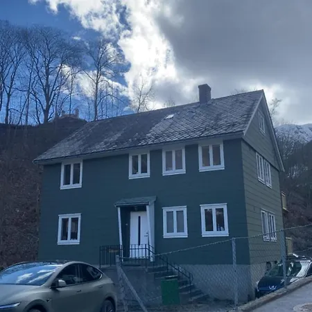 Apartament Spacious Trolltunga 1st Floor, Good Parking